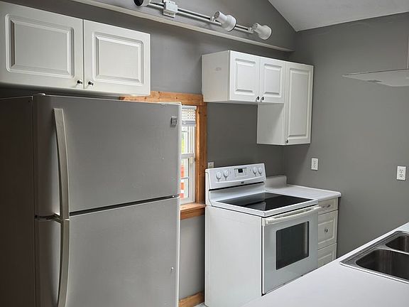 4th image of 624 N Broad St #D