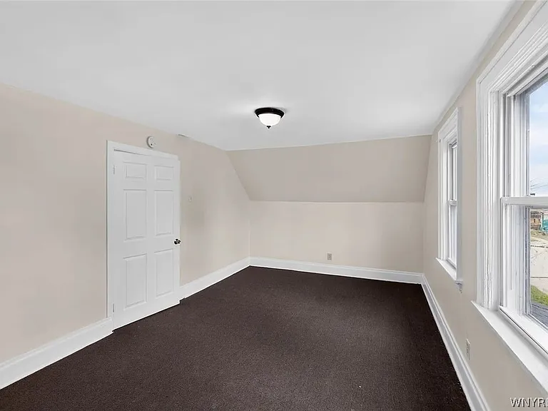 97 Kilhoffer St — Photo 8
