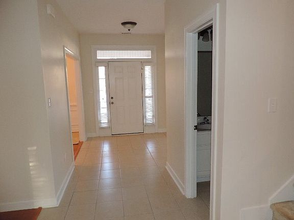2nd image of 425 Weyanoke Dr