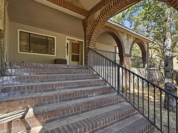3rd image of 3725 Spring Valley Road