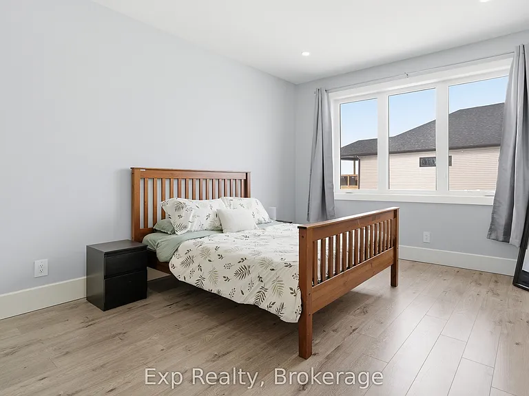 52 Meagan Ln — Photo 24