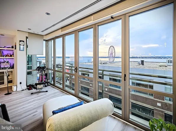 139 Waterfront St Unit 306, Oxon Hill, MD 20745