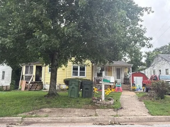 938 Great Oaks Dr, Rolla, MO 65401