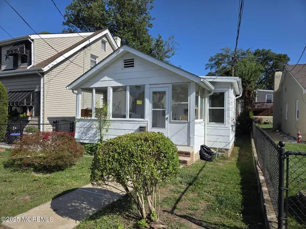 31 Seeley Ave, Keansburg, NJ 07734