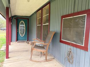 210 Fears St, Pineland, TX 75968