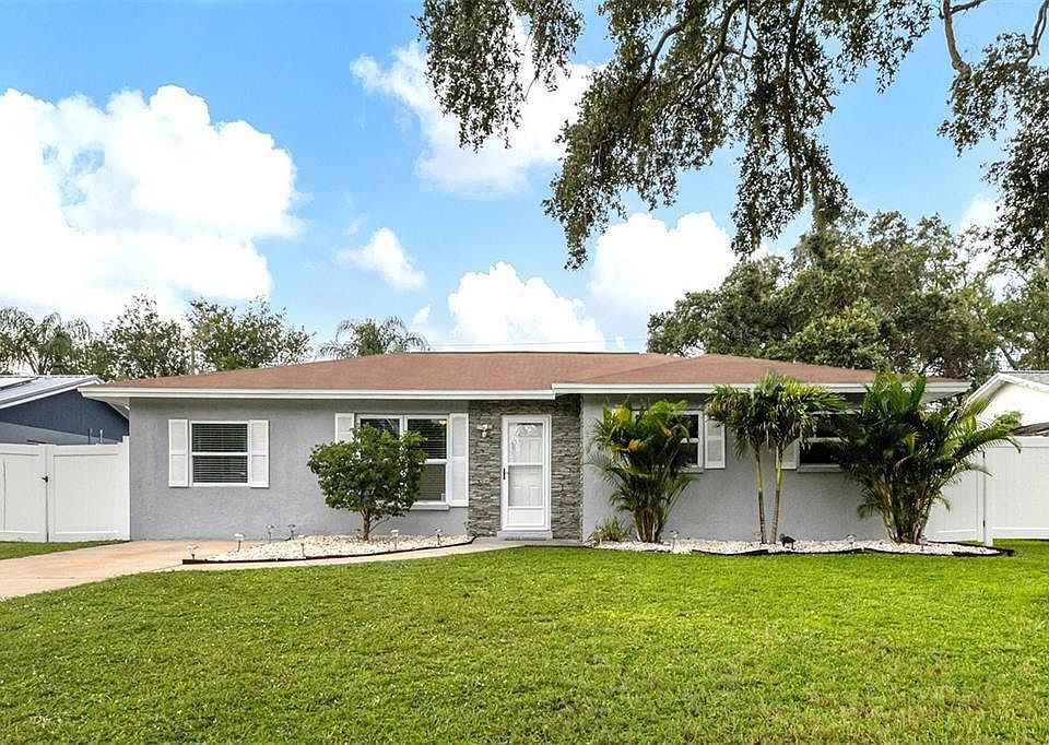 1st image of 5453 Winewood Dr