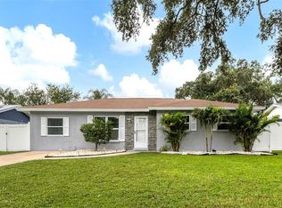 5453 Winewood Dr, Sarasota, FL 34232