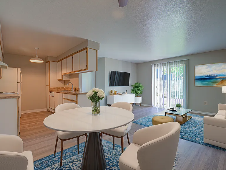 Veri on Sunnyview — Photo 28