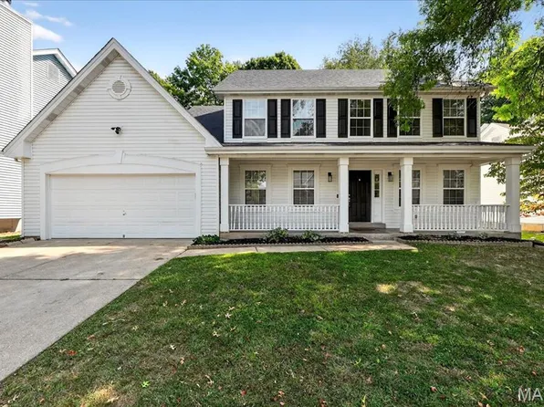 12188 Rule Place Ln, Maryland Heights, MO 63043