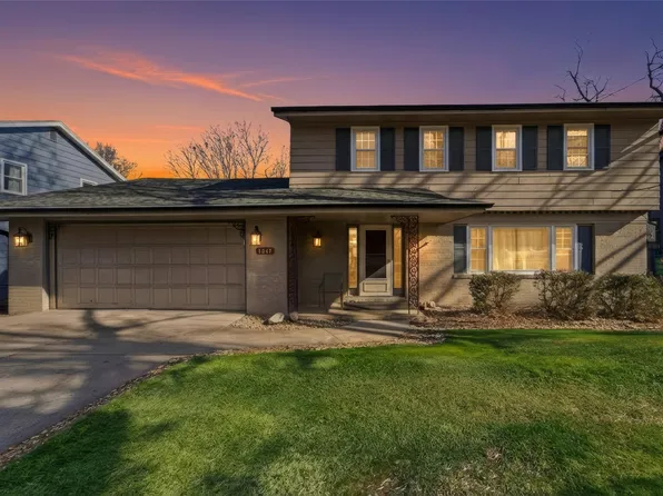 1847 NW 80th Pl, Clive, IA 50325