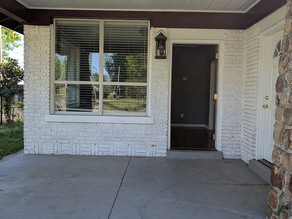 2nd image of 2389 Faxon Ave