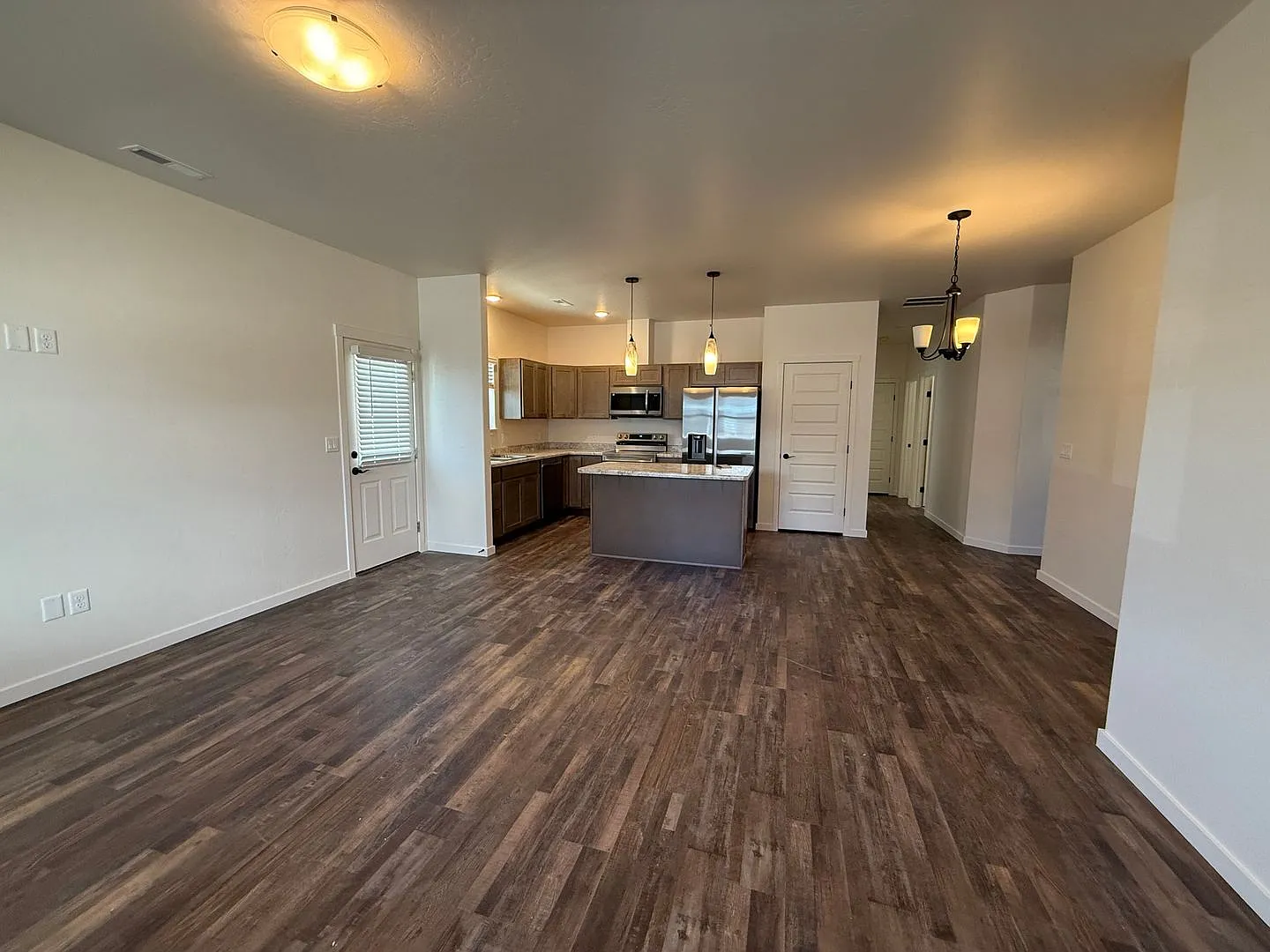 Available Now. New 3 bed, 2 bath home — Photo 2