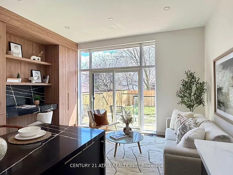 65 Crewe Ave — Photo 11