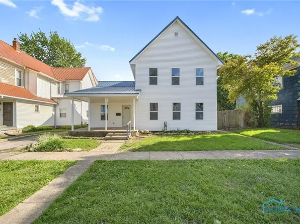 145 E Crocker St, Fostoria, OH 44830