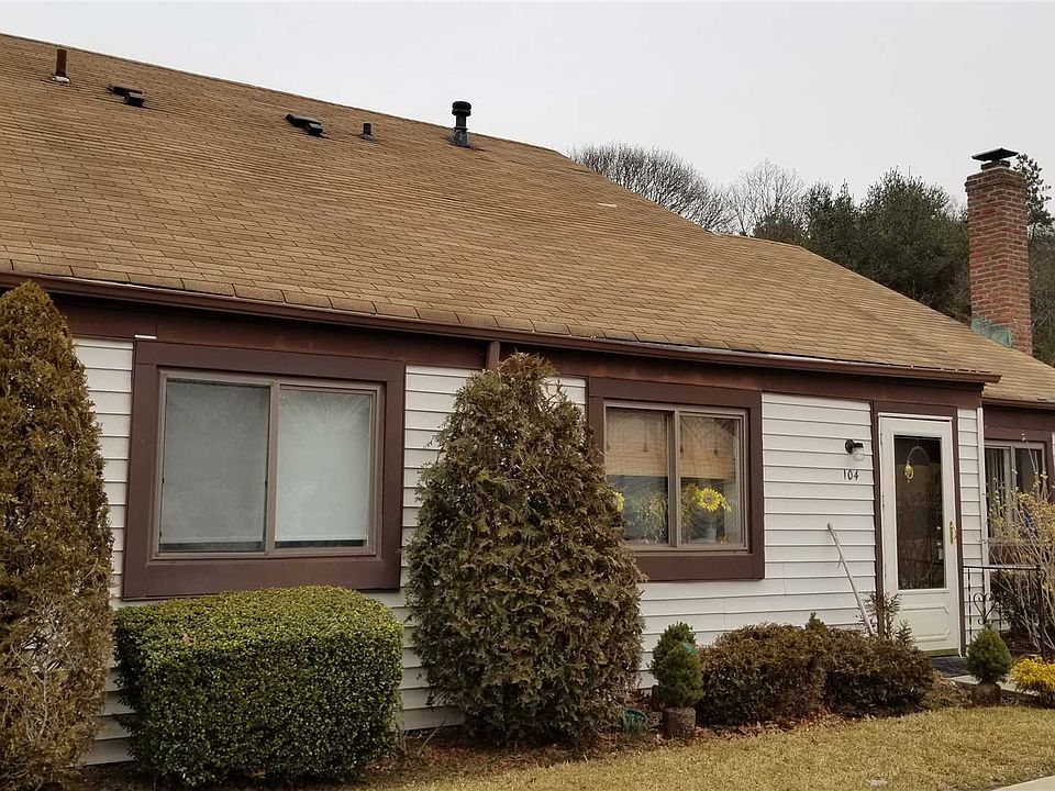1st image of 104 Whistler Ct