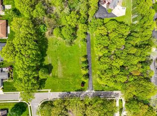 Daisy Blvd, Independence, OH 44131