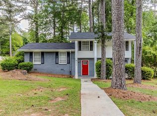 2586 Williamsburg Dr, Decatur, GA 30034