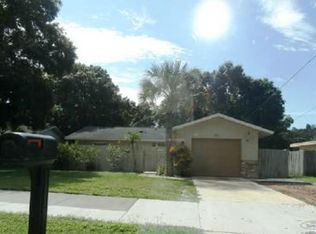 811 Michigan Blvd, Dunedin, FL 34698