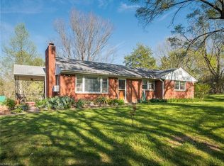 60 Gudger Rd, Candler, NC 28715