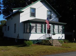 28 Lafayette St, Saco, ME 04072