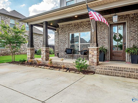 4th image of 22495 Ansley Dr