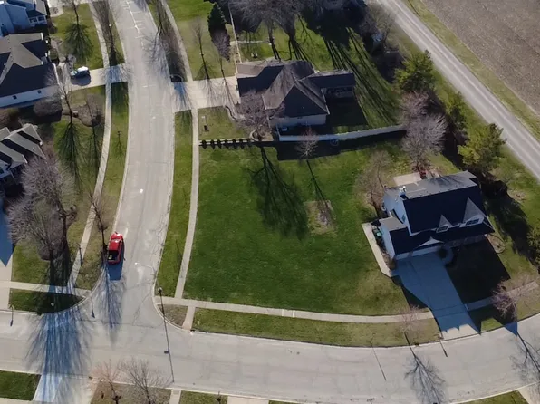 26124 S Rachael Dr, Channahon, IL 60410