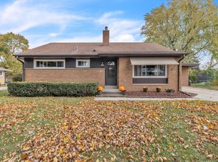 4134 N Colgate Cir, Milwaukee, WI 53222