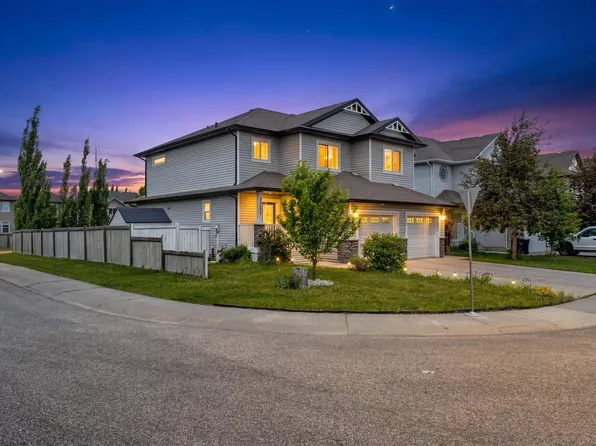 17130 7a Ave SW, Edmonton, AB T6W 0M5