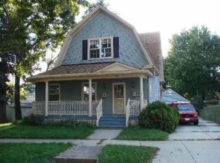 398 Silver St, Elgin, IL 60123