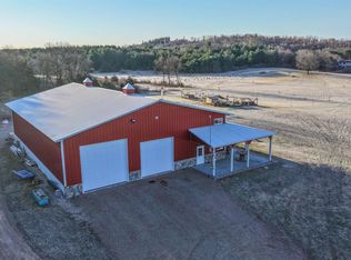 E2985 Bunker Rd, Waupaca, WI 54981
