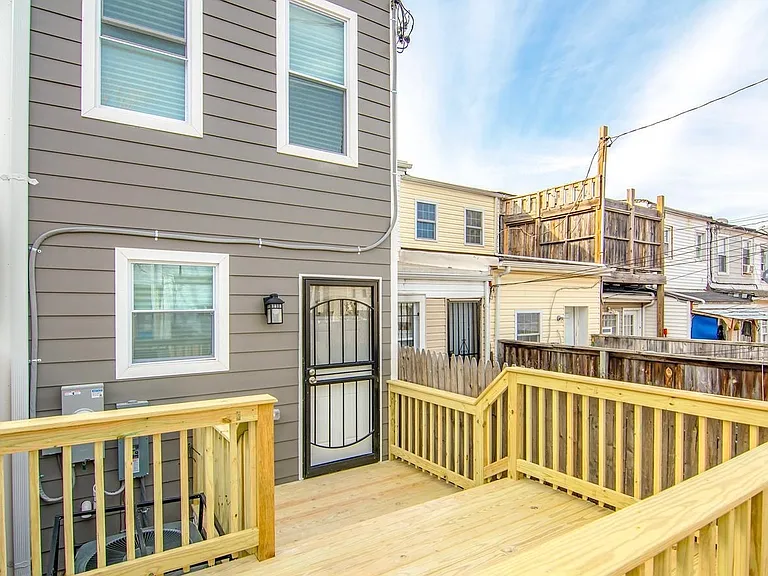 119 S Conkling St — Photo 19