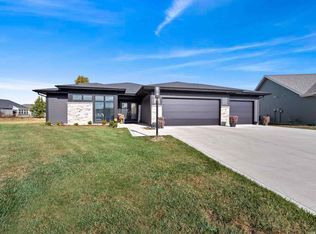 10205 Battle Run Way, Fort Wayne, IN 46835