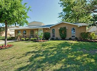 5413 Laredo Ln, Garland, TX 75043