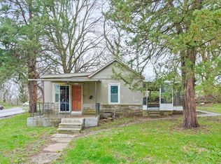 2131 E 81st St, Kansas City, MO 64132