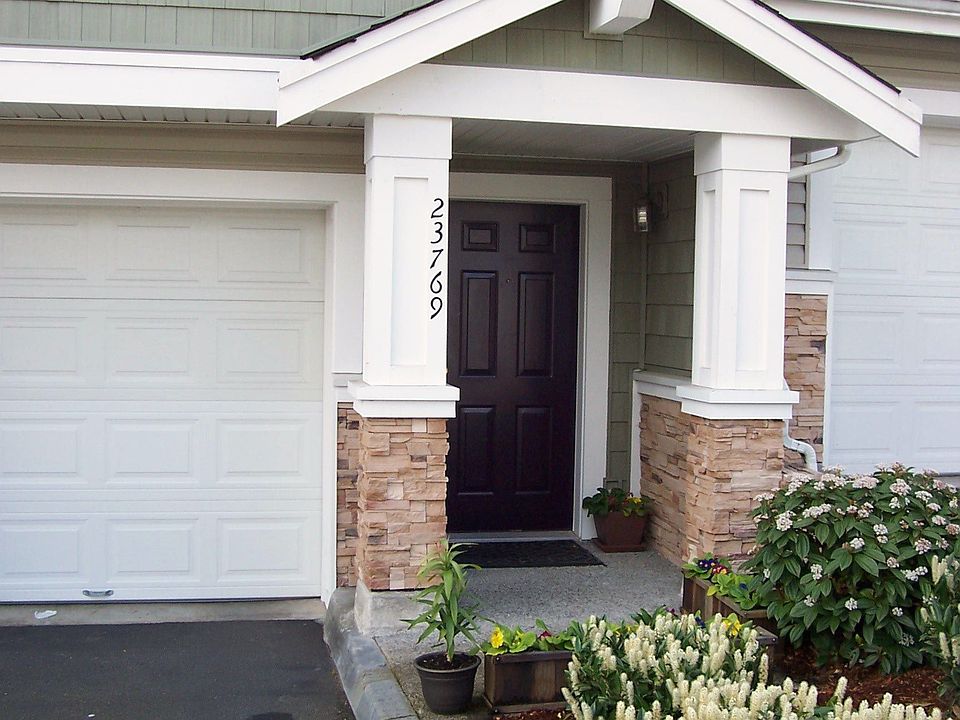 2nd image of 23769 SE 52nd Ln