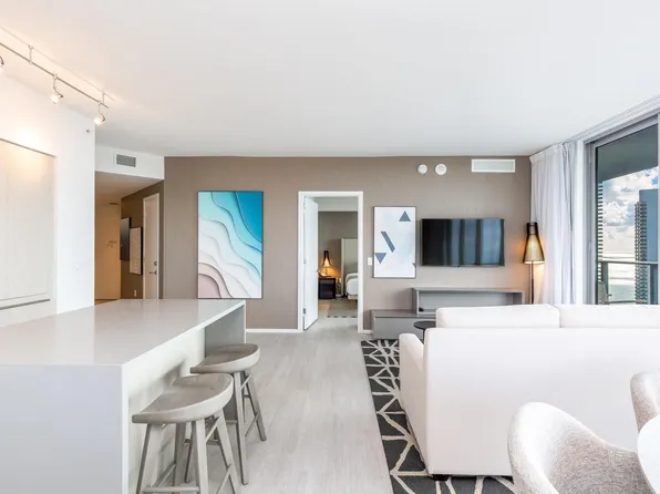 2721 E Hallandale Beach Blvd, Hollywood, FL