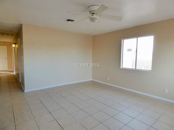 3rd image of 3603 Clear Lake Ct
