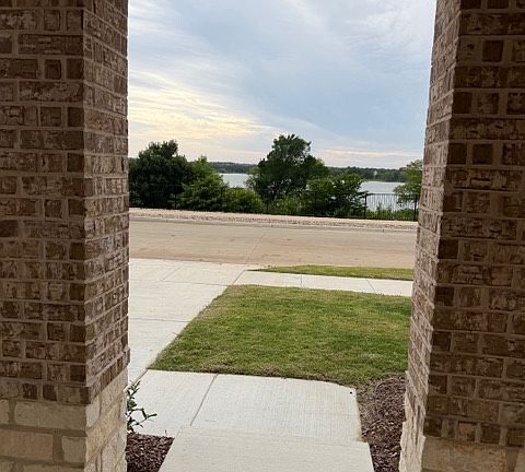 4th image of 1705 Kruppa Dr