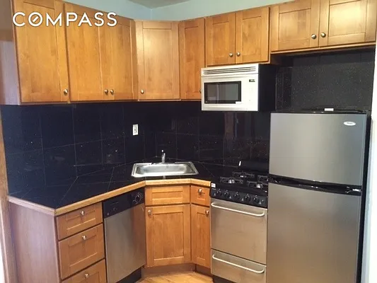 Rented by Compass | media 6
