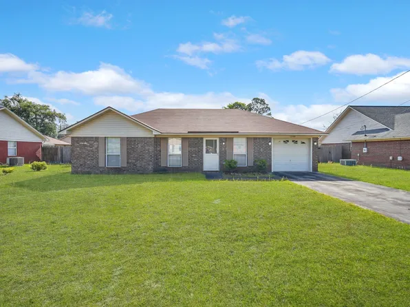 1390 Coalition Cir, Hinesville, GA 31313