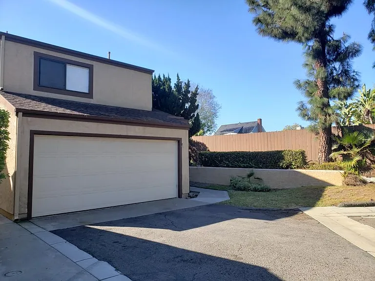 6707 Lambert Way — Photo 5