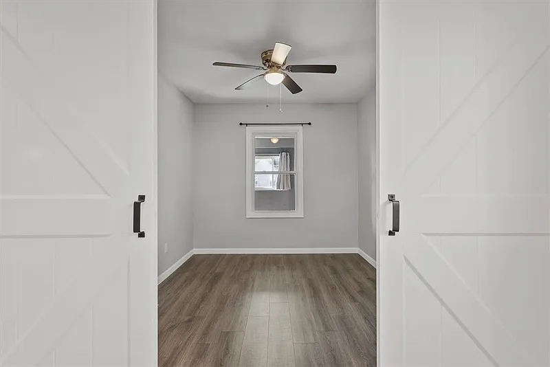 Thumbnail 13