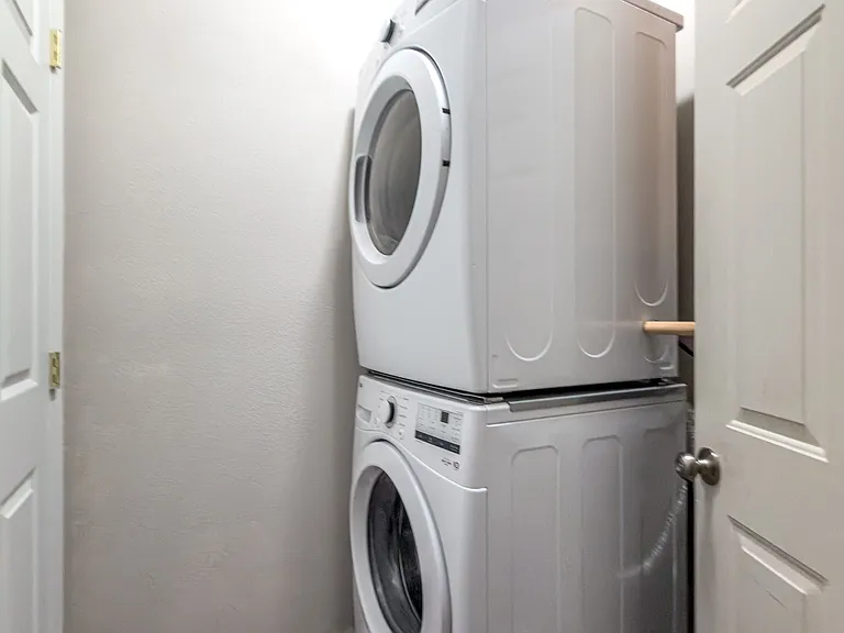 898 NE Hidden Valley Dr #1 — Photo 12