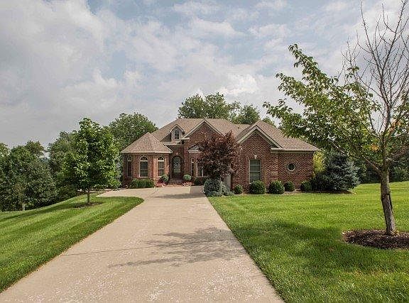 4th image of 332 Prestwick Cir