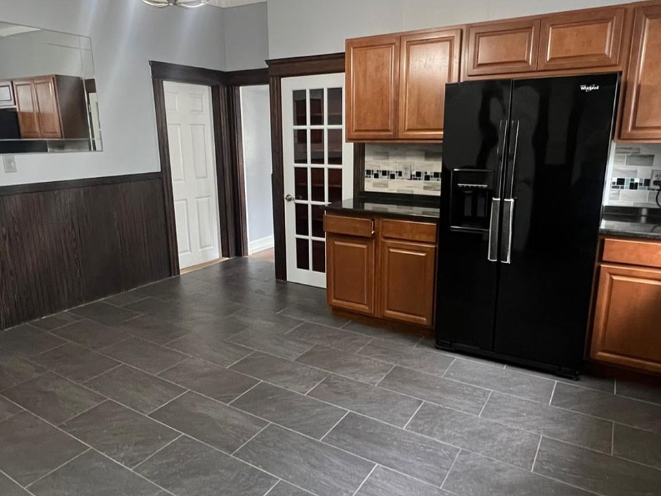 Dining/Kitchen