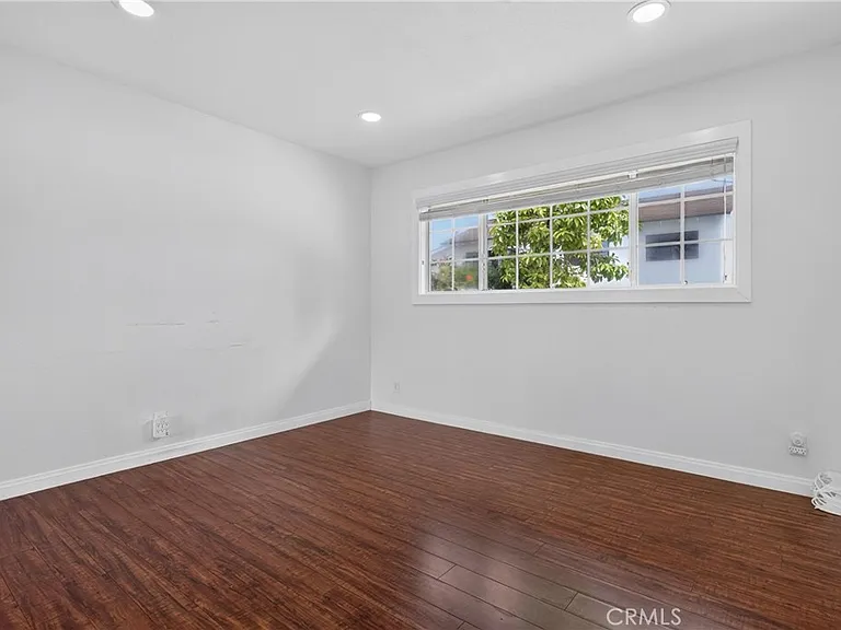 4641 Newman Ave — Photo 41