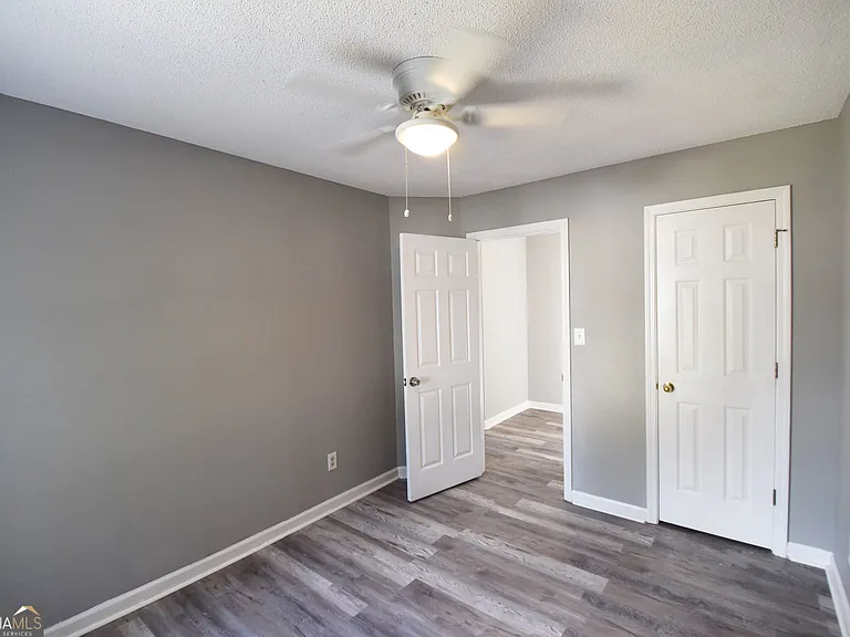 700 S Fairfield Dr — Photo 21
