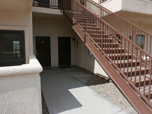 2nd image of 1784 Bahama Ave Unit B