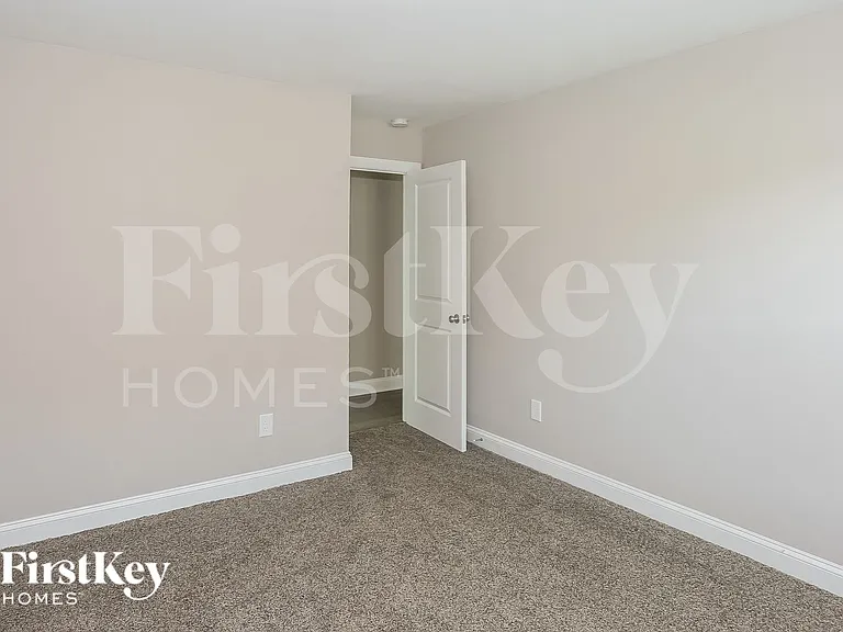 337 Pecan Ct SW — Photo 11