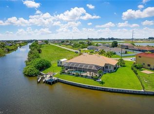 418 NW 11th St, Cape Coral, FL 33993